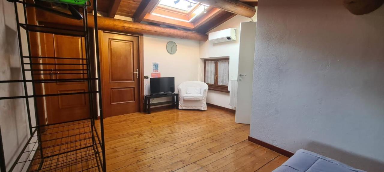 Hotel Garda Family House Desenzano del Garda Exterior foto