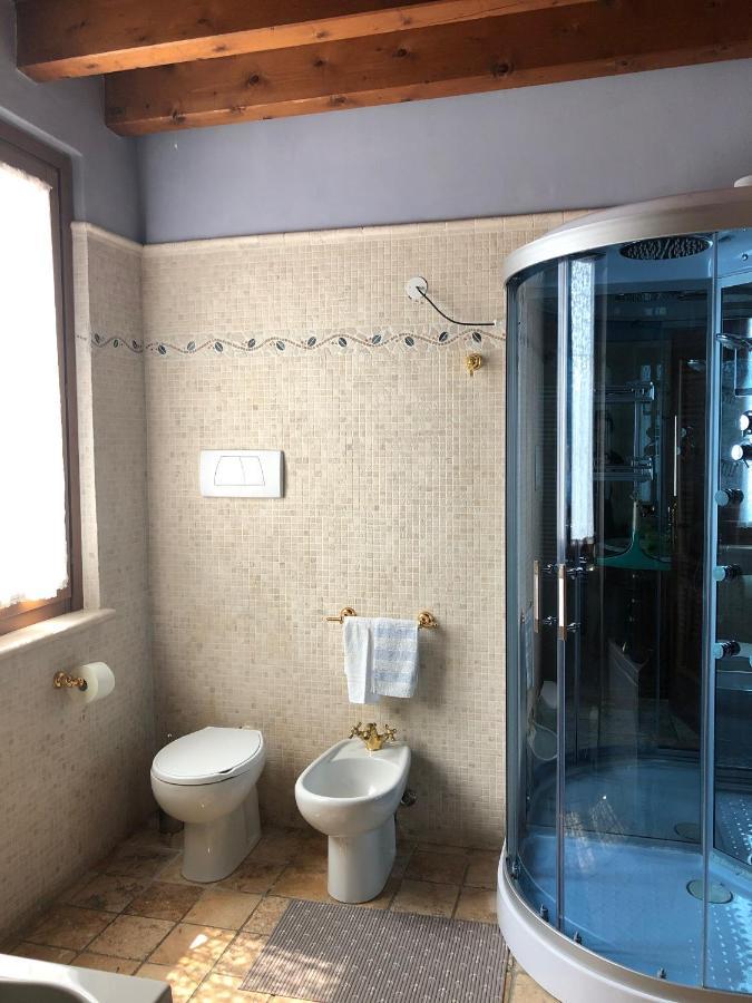 Hotel Garda Family House Desenzano del Garda Exterior foto