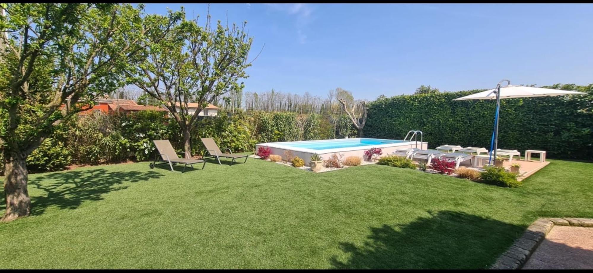 Hotel Garda Family House Desenzano del Garda Exterior foto